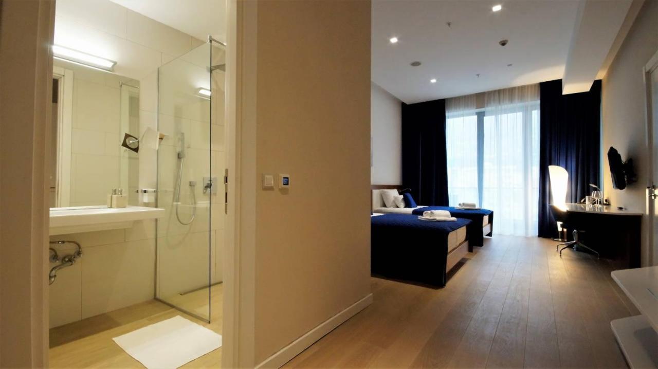 Condo Studio Plaza Budva Bagian luar foto