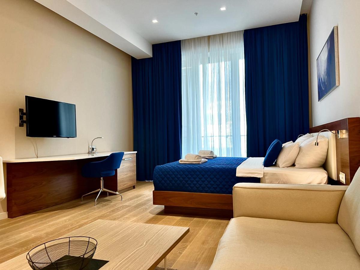 Condo Studio Plaza Budva Bagian luar foto