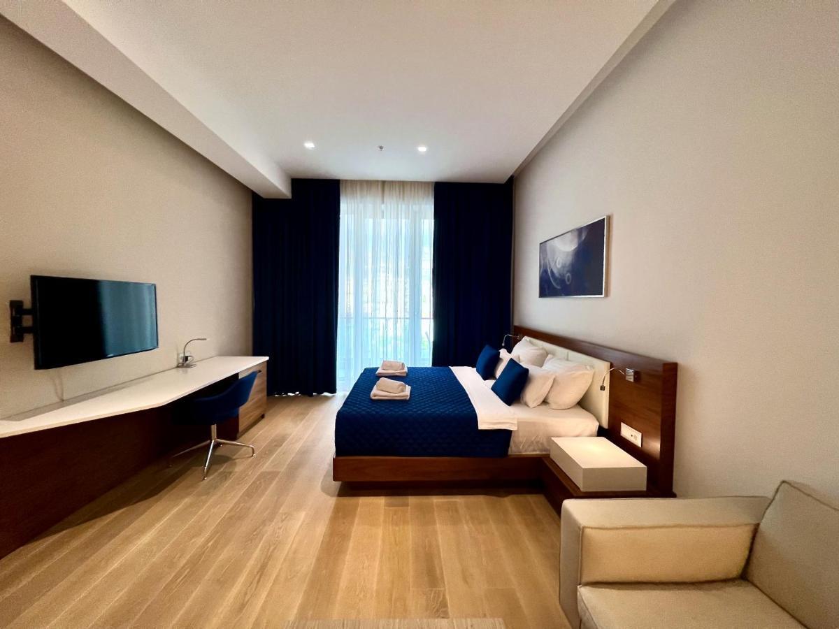 Condo Studio Plaza Budva Bagian luar foto